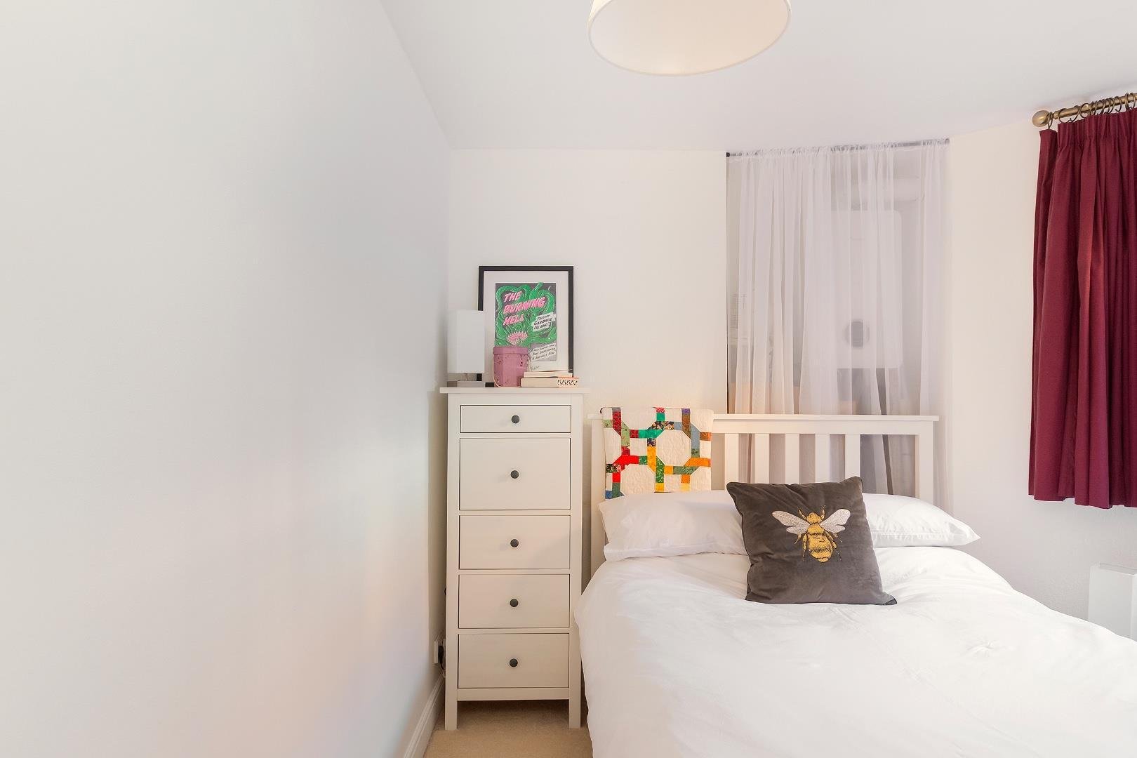William street totterdown 34230073 g4 f8 wstn bedroom d