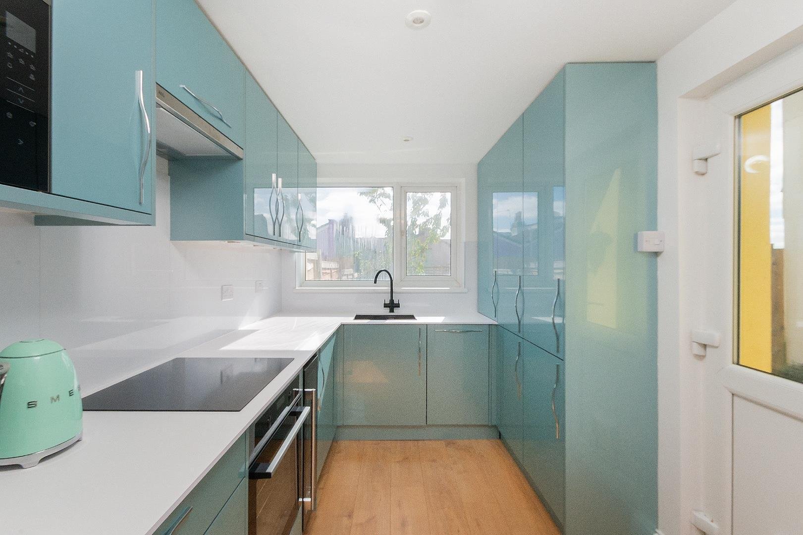 William street totterdown 34230073 g4 f8 wstn kitchen c