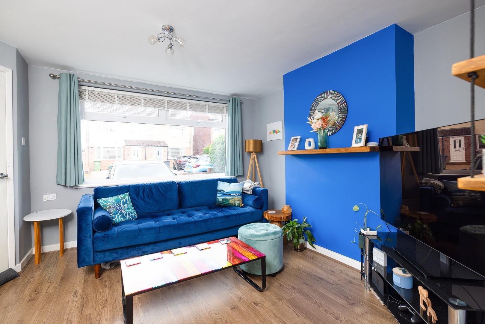 Willis road kingswood 34065445 014 a2383