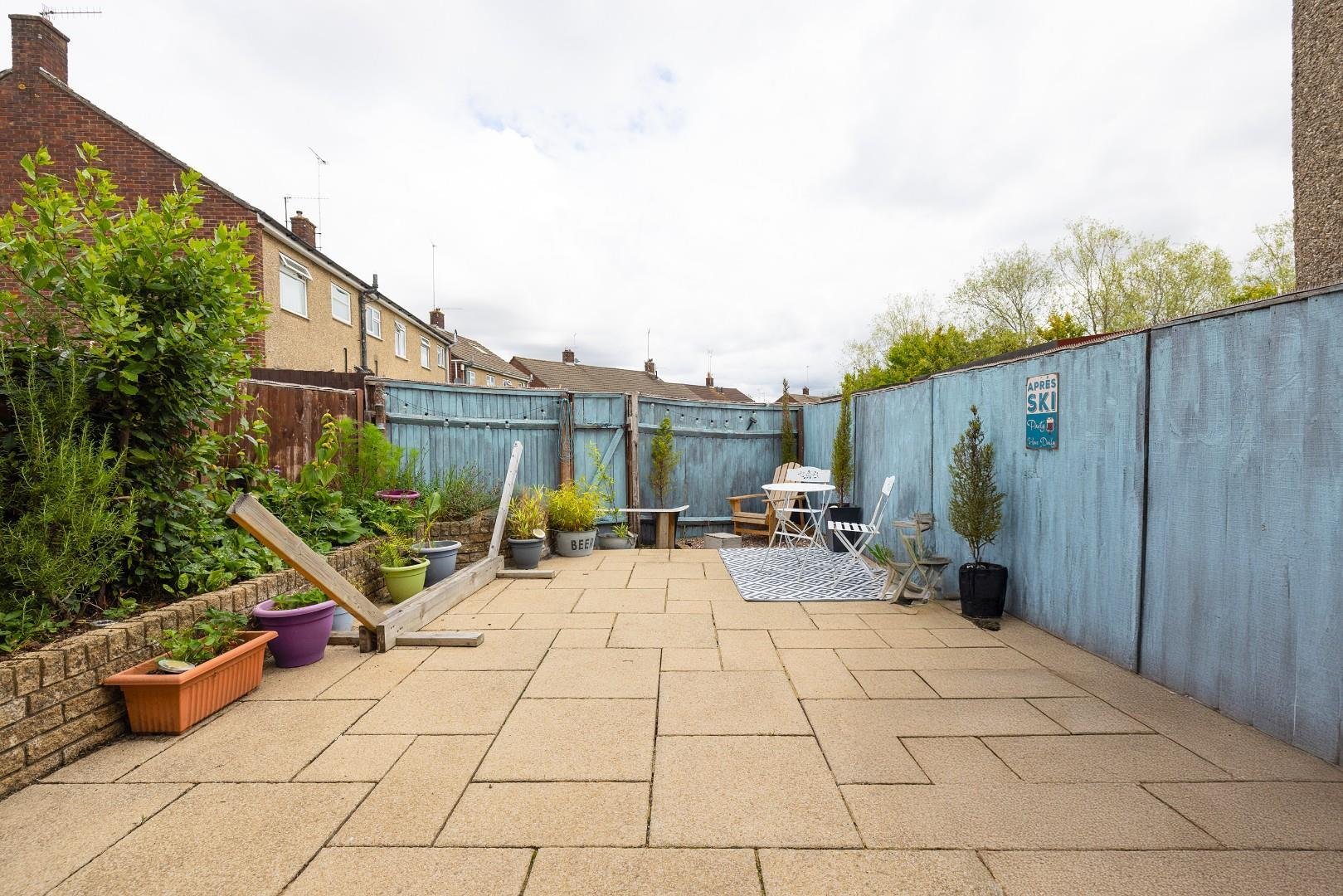 Willis road kingswood 34065445 014 a2400