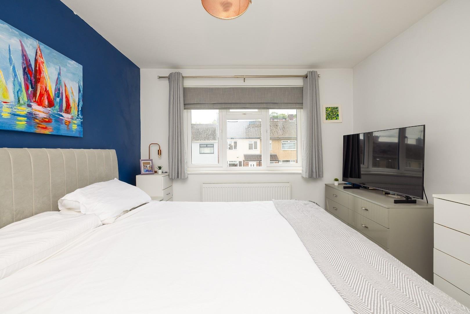Willis road kingswood 34065445 014 a2416
