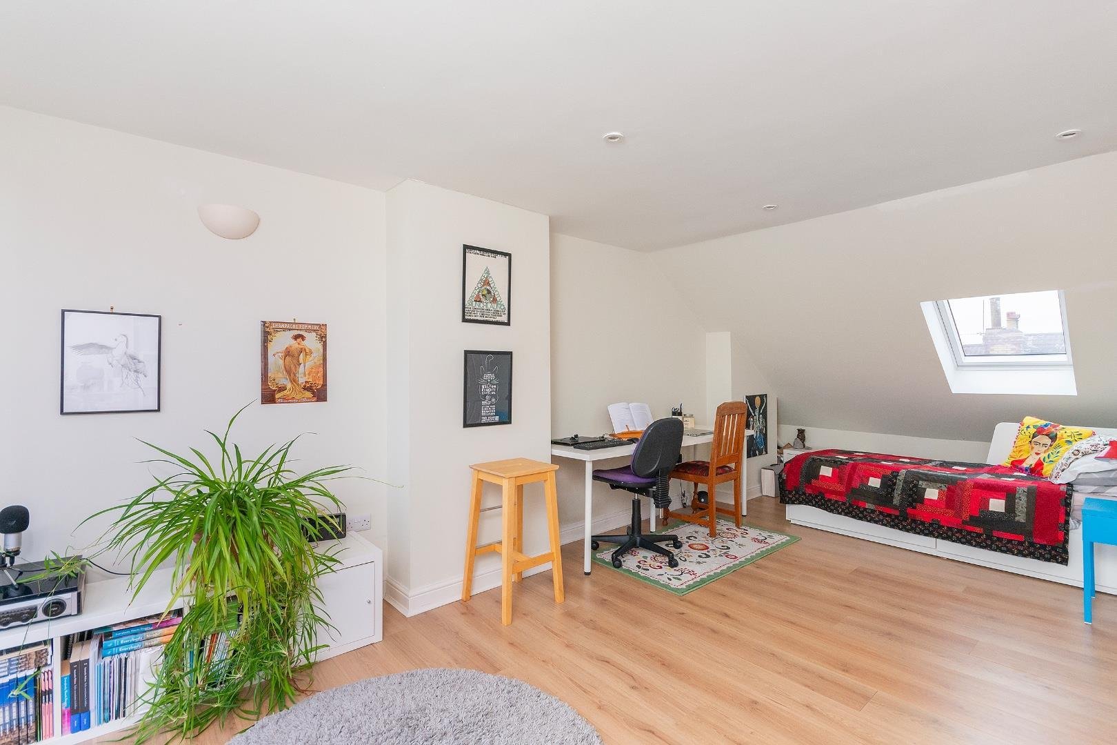 Woodcroft avenue whitehall 33594643 0 w6 awl bedroom h
