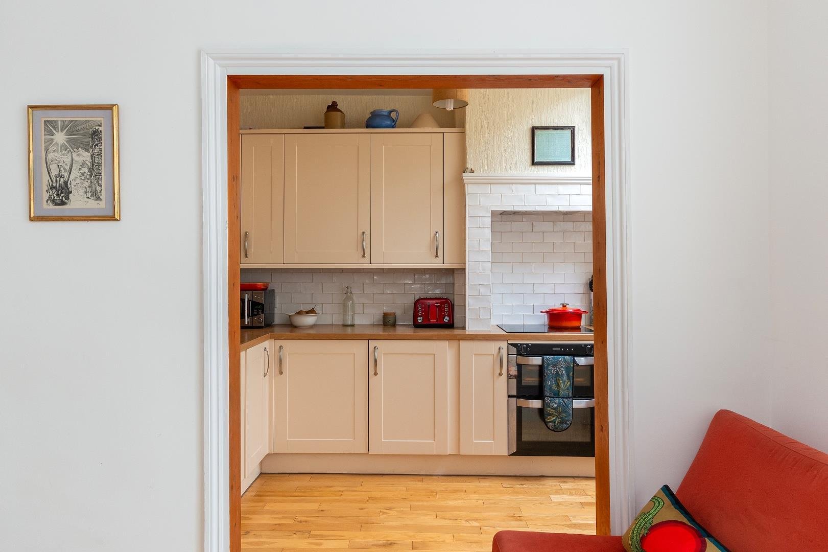 Woodcroft avenue whitehall 33594643 0 w6 awl kitchen d